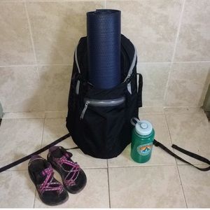 Manduka yoga mat & laptop backpack